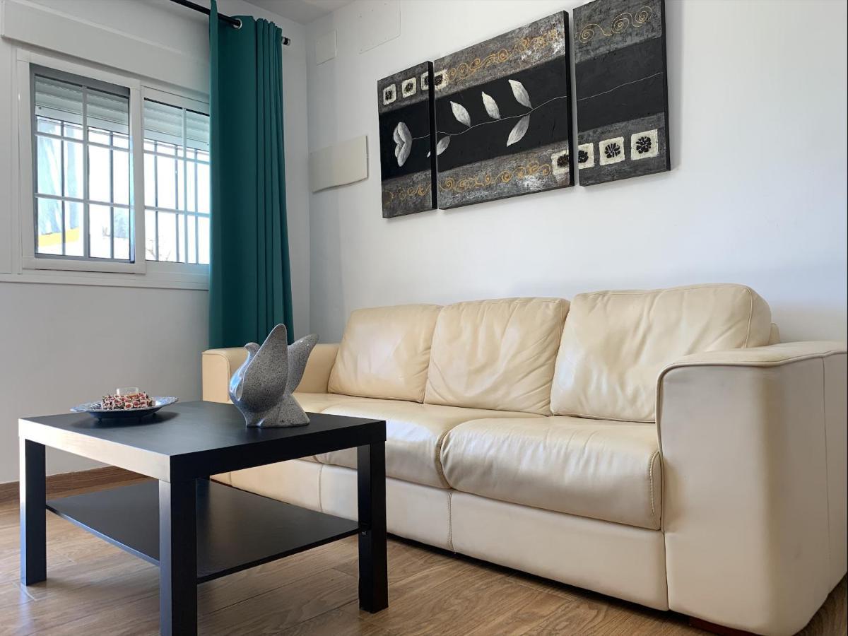 Encantador Apartamento-Céntrico-con Amplio Jardín Torremolinos Esterno foto