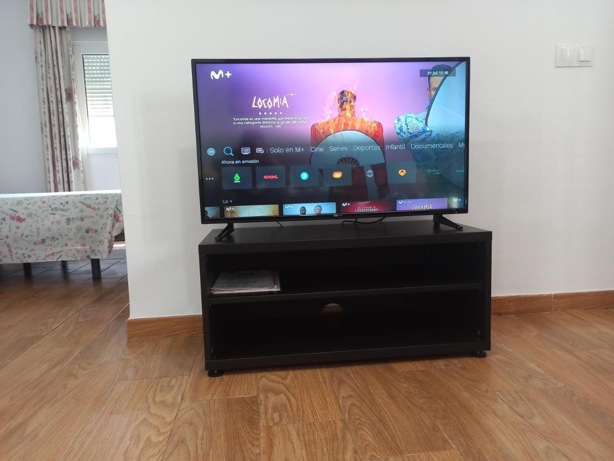 Encantador Apartamento-Céntrico-con Amplio Jardín Torremolinos Esterno foto
